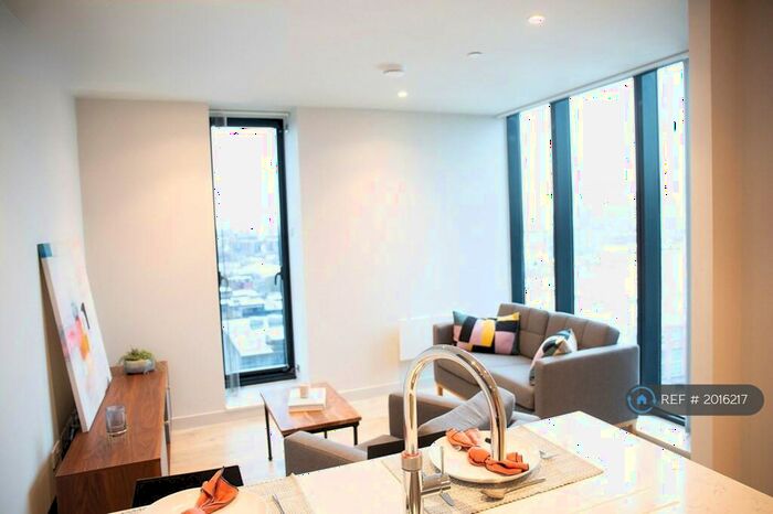 1 Bedroom Flat To Rent In Axis Tower, Manchester, M1