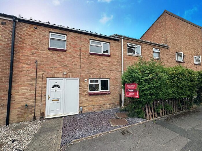 3 Bedroom Terraced House To Rent In Warneford Close, Toothill, Swindon, SN5