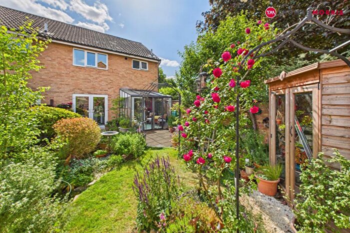 3 Bedroom End Of Terrace House For Sale In Crown Walk, Eaton Socon, St. Neots, Cambridgeshire, PE19