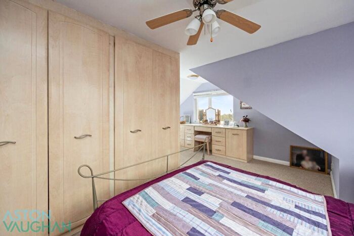4 Bedroom Detached Bungalow For Sale In Crescent Drive North, Brighton, BN2