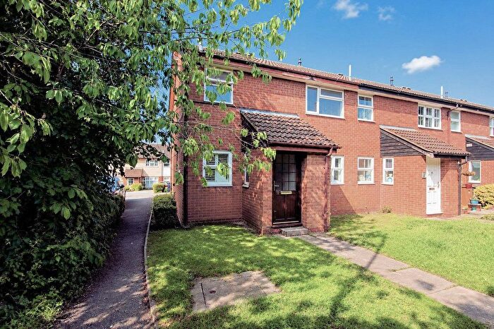 1 Bedroom Maisonette To Rent In Campania Grove, Luton, LU3
