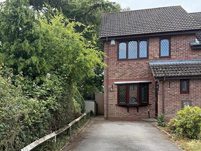 2 Bedroom House To Rent In Lammas Court, Wolston, CV8