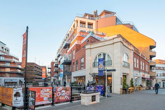 1 Bedroom Apartment For Sale In Canal Side, Maidenhead, SL6