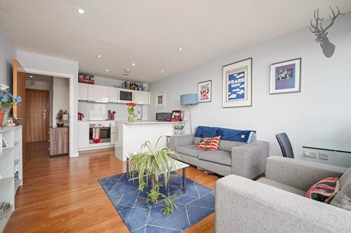 1 Bedroom Flat For Sale In Seven Sea Gardens, Kara Court, E3
