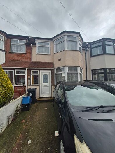 3 Bedroom Terraced House For Sale In Westwood Road, Ilford, IG3