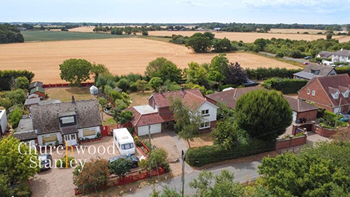 4 Bedroom Detached House For Sale In Stones Green, Harwich, CO12