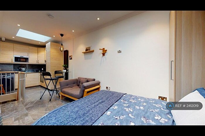 Studio To Rent In Balham, London, SW12