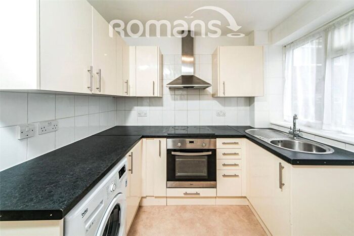 2 Bedroom Flat To Rent In Tetbury Court, Prospect Street, Reading, RG1