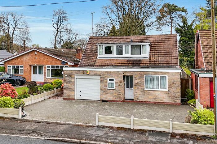 4 Bedroom Bungalow For Sale In Oakwood Drive, Ravenshead, NG15