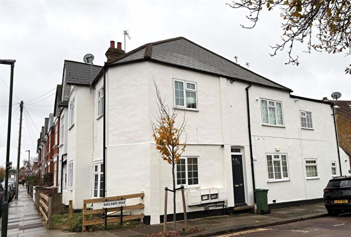 1 Bedroom Flat For Sale In South Worple Way, East Sheen, London, SW14