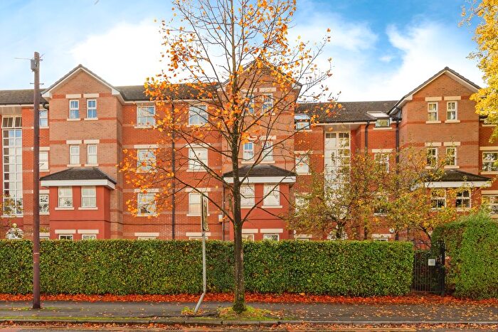 2 Bedroom Flat To Rent In School Lane, Greater Manchester, M20