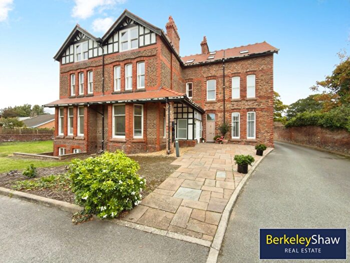 2 Bedroom Flat For Sale In Merrilocks Road, Blundellsands, L23