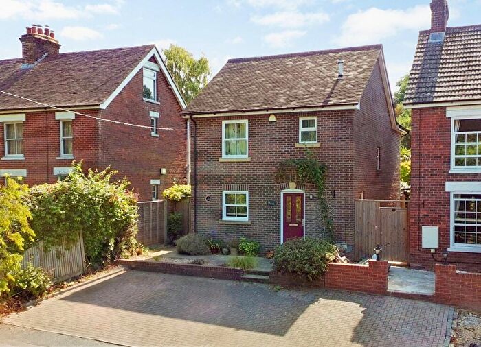3 Bedroom Detached House For Sale In Durley Street, Durley, SO32
