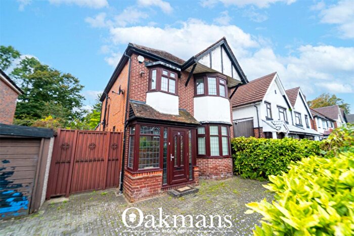 3 Bedroom Detached House For Sale In Bernard Road, Birmingham, West Midlands, B17