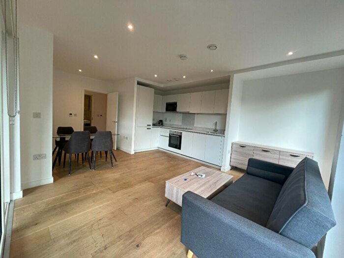 2 Bedroom Flat To Rent In Fitzgerald Court, Rodney Street, London, N1