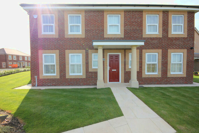 4 Bedroom Detached House To Rent In Parkinson Boulevard Queensway, Lytham St Annes, FY8