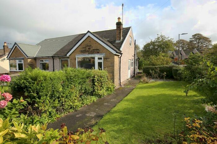 3 Bedroom Bungalow To Rent In Manor Road, Slyne, Lancaster, LA2