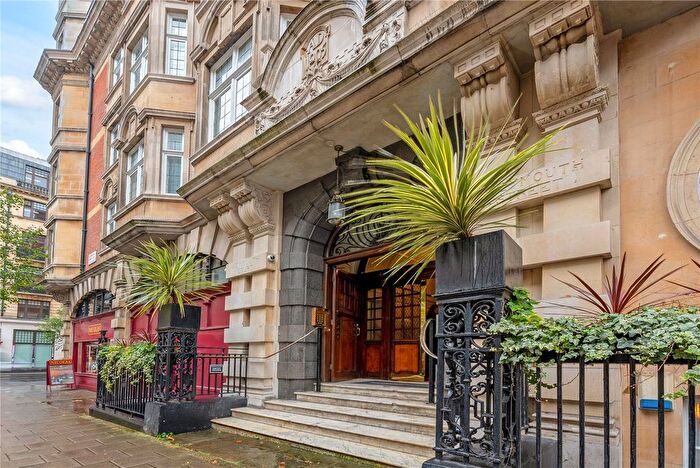 3 Bedroom Flat For Sale In Weymouth Street, London, W1W