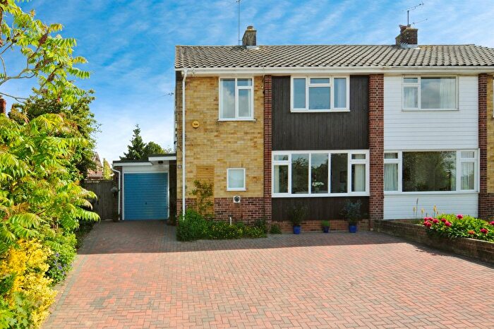 3 Bedroom Semi-Detached House For Sale In Tilkey Road, Coggeshall, Colchester, CO6