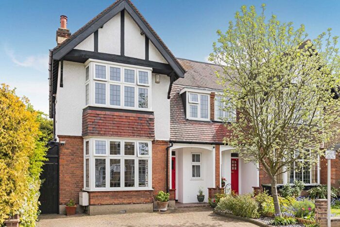 4 Bedroom Semi Detached House For Sale In Park Grove, Bromley, Kent, BR1