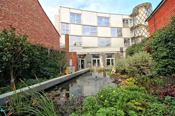 1 Bedroom Retirement Property For Sale In Sutton Park Road, Seaford, BN25