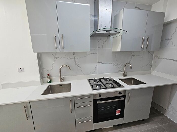 1 Bedroom Flat To Rent In Wakemans Hill Avenue, London, NW9