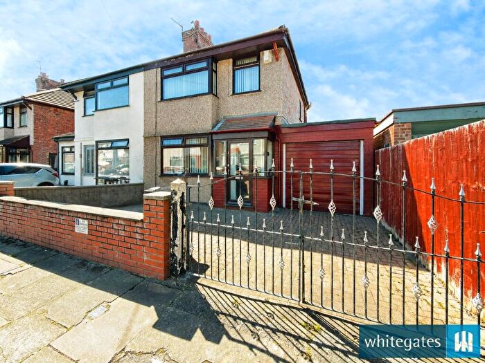 3 Bedroom Semi Detached House For Sale In Wylva Avenue, Crosby, Merseyside, L23