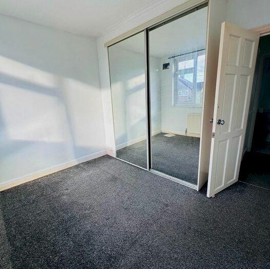 2 Bedroom Terraced House To Rent In East Road, Bedfont, Feltham, TW14