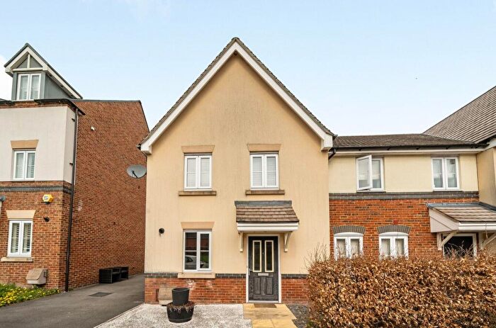 3 Bedroom End Of Terrace House For Sale In Locksbridge Road, Picket Piece, Andover, SP11