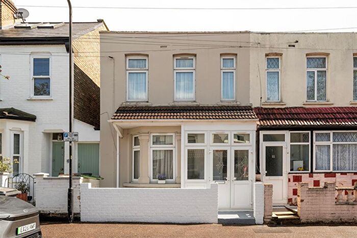 3 Bedroom Property For Sale In Exmouth Road, Watlhamstow, E17