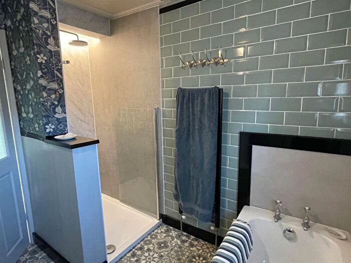 3 Bedroom End Of Terrace House For Sale In Eton Road, Burnham-On-Sea, TA8