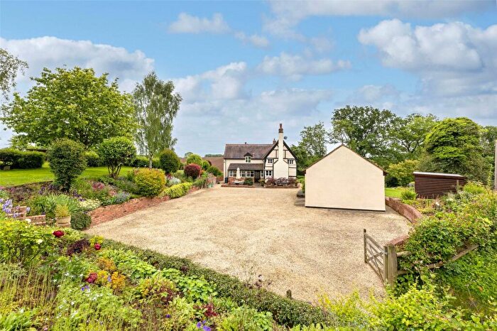 3 Bedroom Equestrian Facility For Sale In Bromesberrow, Ledbury, Herefordshire, HR8