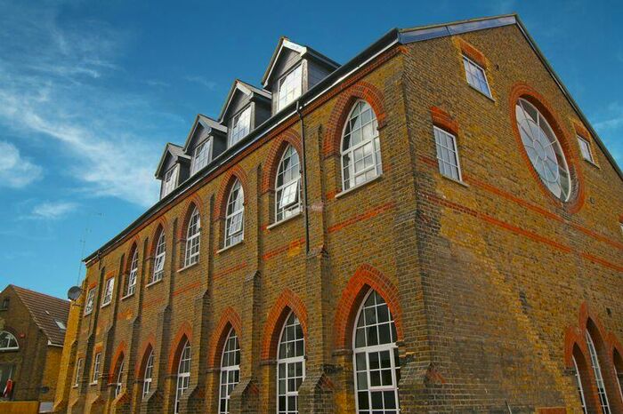 2 Bedroom Flat To Rent In Duncan Road, Gillingham, ME7