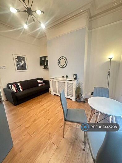 1 Bedroom Flat To Rent In Holbeck, Leeds, LS11