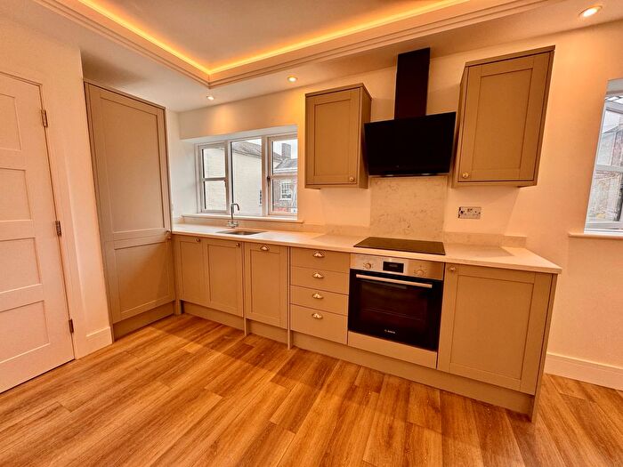 1 Bedroom Maisonette To Rent In Canon Street, Taunton, TA1