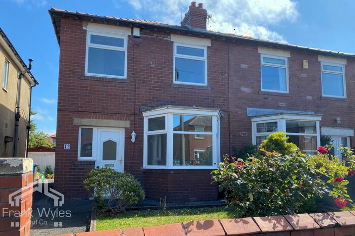 3 Bedroom Semi-Detached House To Rent In Forshaw Avenue, Lytham St Annes, Lancashire, FY8