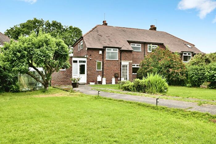 3 Bedroom Semi-Detached House For Sale In The Crescent, Macclesfield, Cheshire, SK10