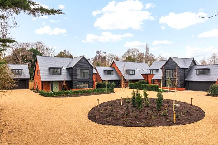4 Bedroom Detached House For Sale In Aston Abbotts Road, Cublington, Buckinghamshire, LU7