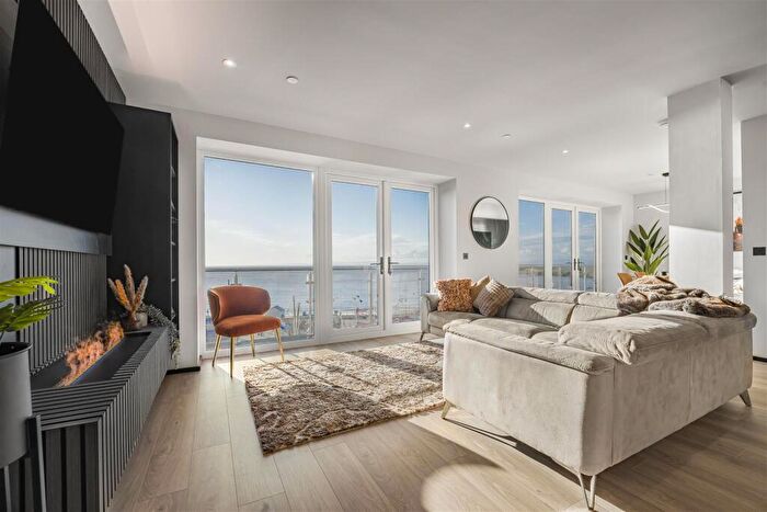 3 Bedroom Apartment For Sale In Penthouse Apartment Five, Elysium, The Old Harbour, CF62