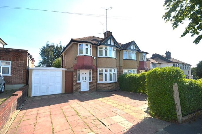 3 Bedroom Semi-Detached House To Rent In Wentworth Hill, Wembley, HA9