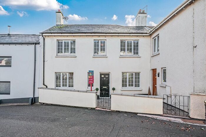3 Bedroom Terraced House For Sale In Located In The Sought-after Village Of Uffculme, EX15