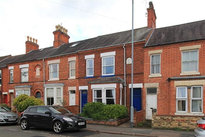 1 Bedroom Flat To Rent In Beacon Road, Loughborough, LE11