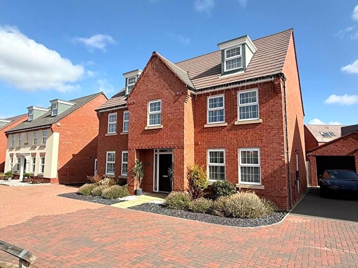 5 Bedroom Detached House To Rent In Knight Street, Marston Moretaine, MK43