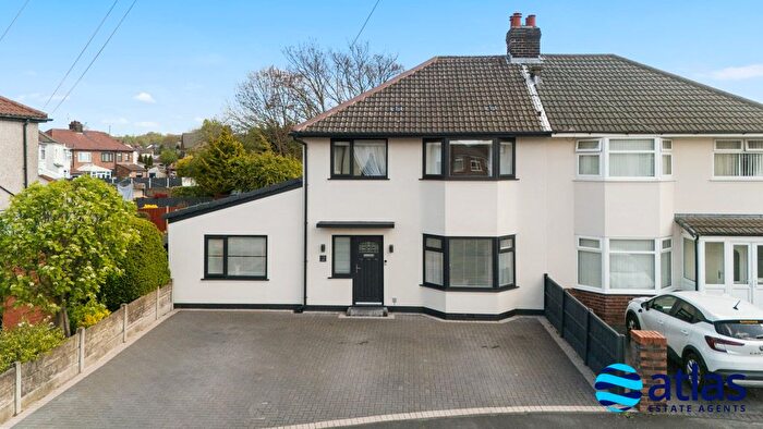 4 Bedroom Semi-Detached House For Sale In Longview Road, Huyton, L36