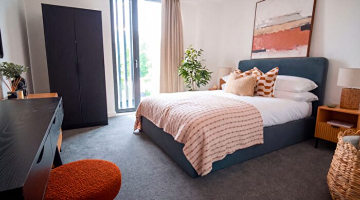 2 Bedroom Apartment To Rent In Clive Street, Manchester, M4