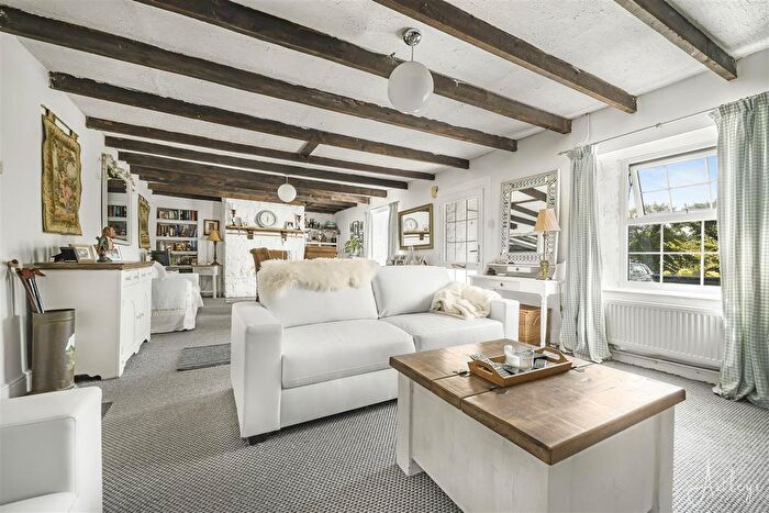 3 Bedroom Semi-Detached House For Sale In Felindre, Swansea, SA5