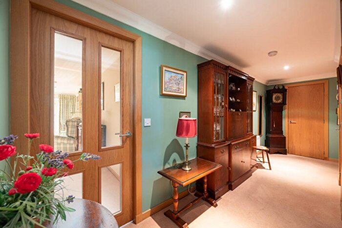 1 Bedroom Flat For Sale In Hamilton Court, Cromwell Road, North Berwick, East Lothian, EH39