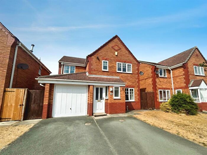 4 Bedroom Detached House To Rent In Masefield Way, Ettiley Heath, CW11
