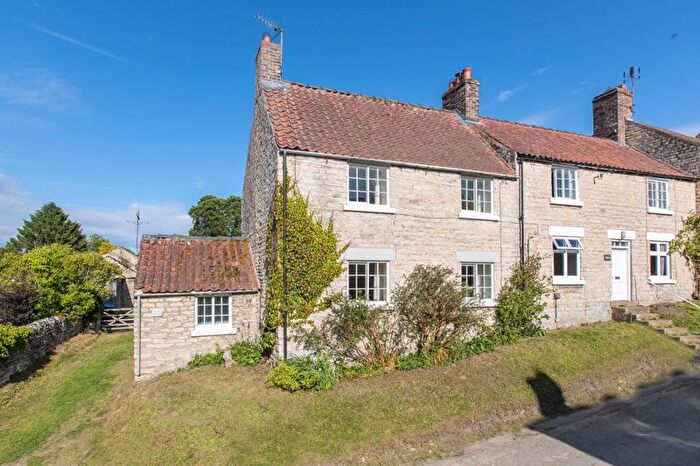 2 Bedroom Cottage For Sale In Church Street, Nunnington, York, YO62