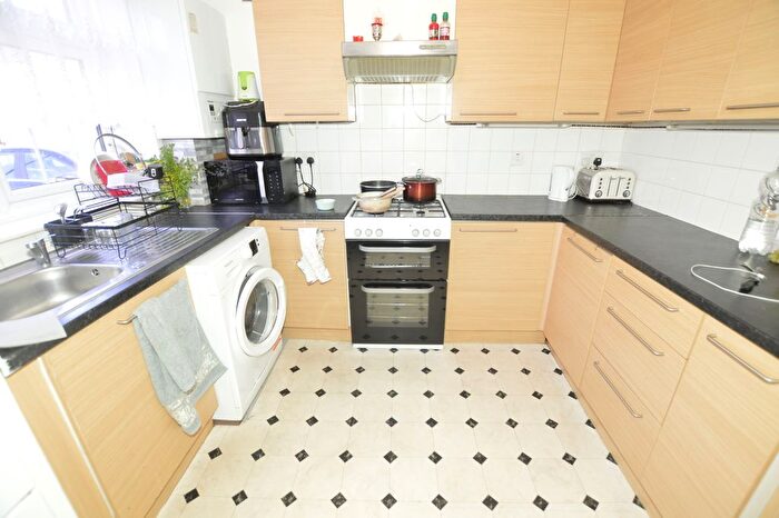 3 Bedroom Terraced House To Rent In Darwell Close, London, London, E6